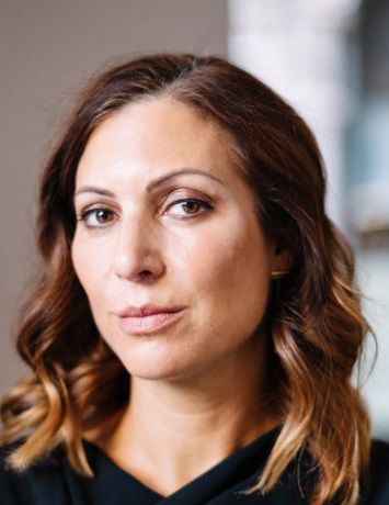 Lara Bazelon mug